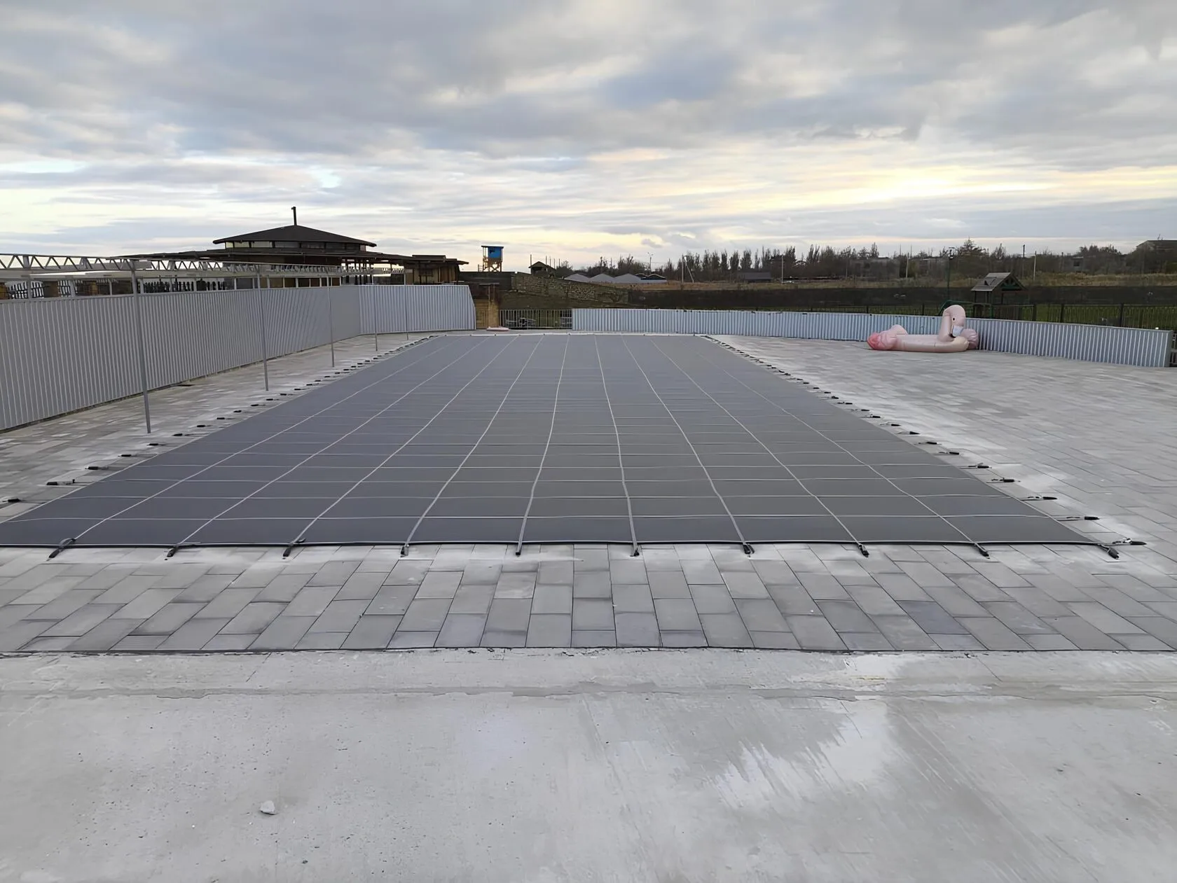 Защитное покрывало для бассейна в Серпухове